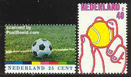 nep1050-postzegels-tennisbal-is-veel-te-klein